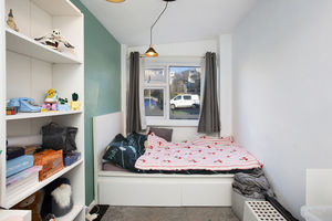 Photo 8- click for photo gallery